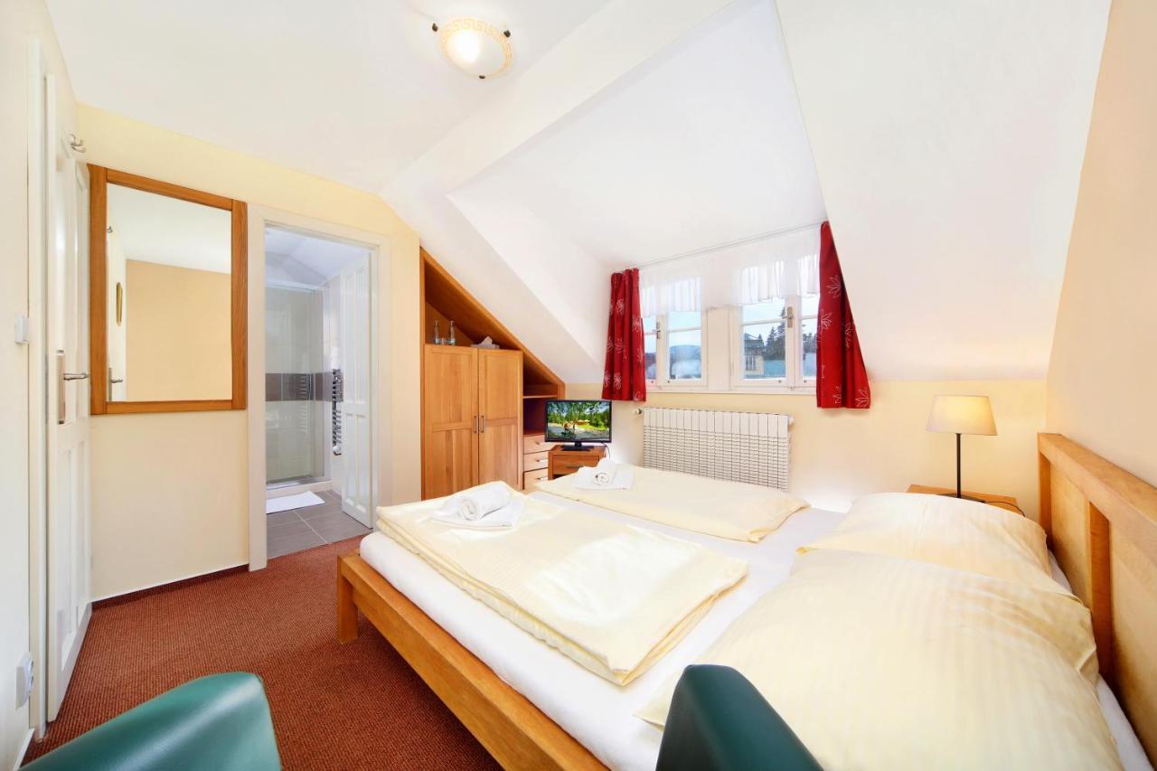Hotel Erika Spindleruv Mlyn Bagian luar foto
