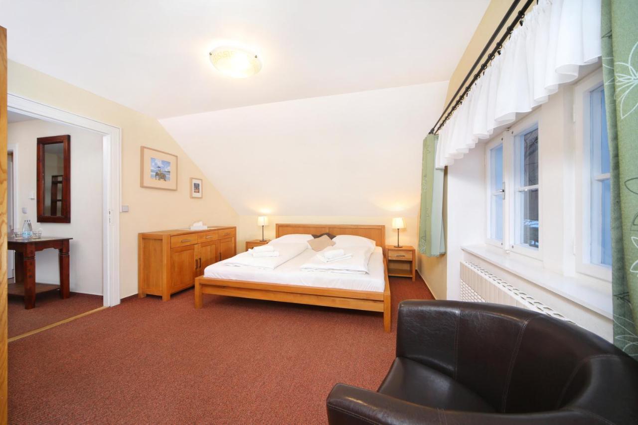 Hotel Erika Spindleruv Mlyn Bagian luar foto