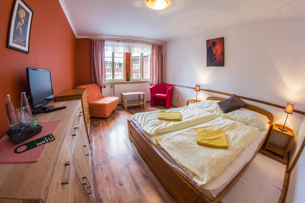 Hotel Erika Spindleruv Mlyn Bagian luar foto